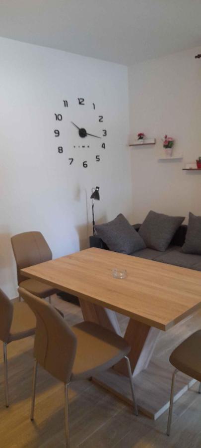 Apartment Lopar 9 Bagian luar foto